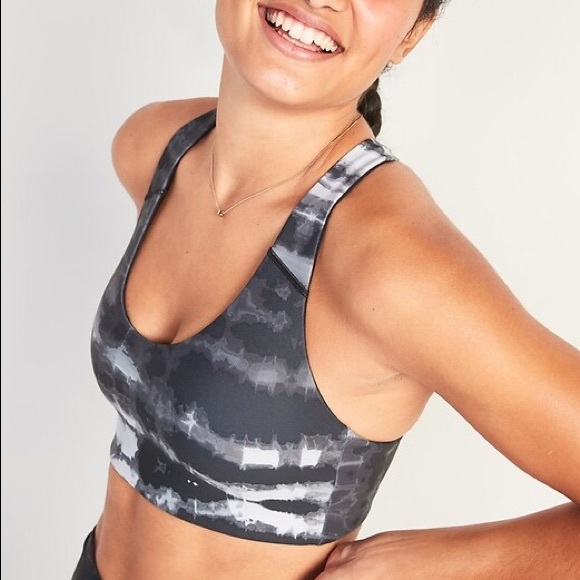 *NEW* NWT Old Navy Active Powersoft Sports Bra - Picture 1 of 12